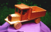 holzlastwagen groß